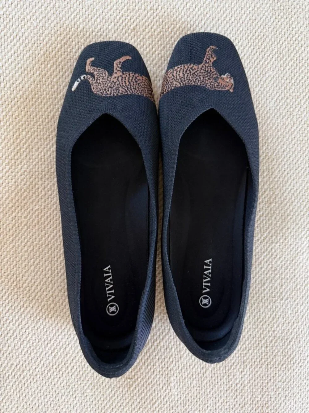 Vivaia Black Leopard Embroidered Knit Flats Women’s Slip-On Shoes - Picture 5 of 9